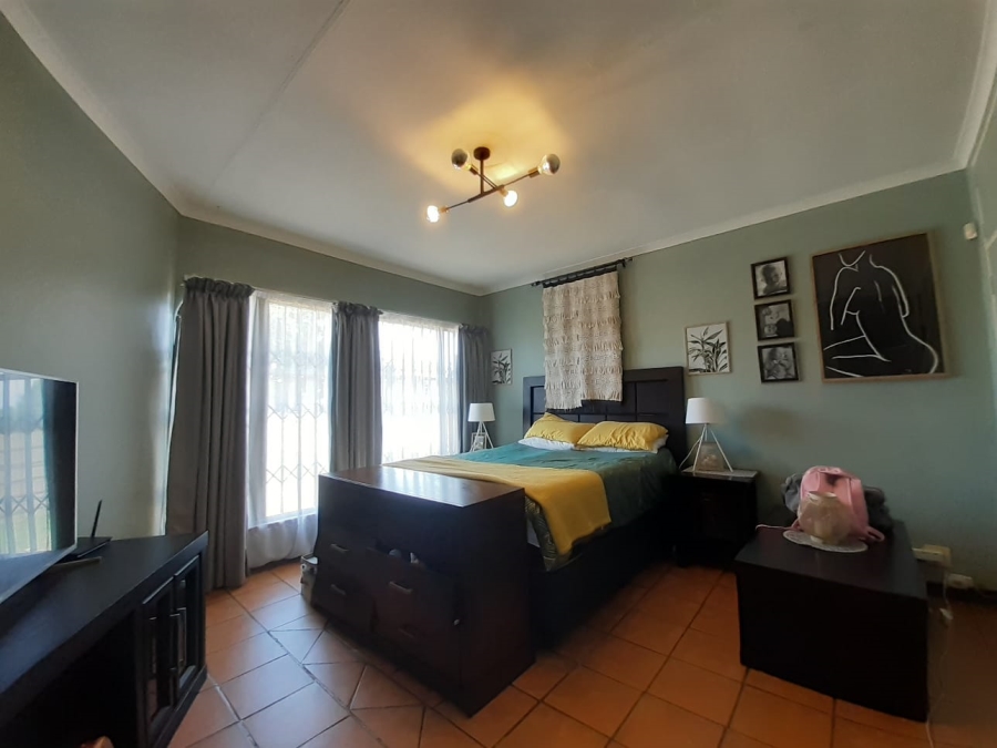 3 Bedroom Property for Sale in Vaalpark Free State